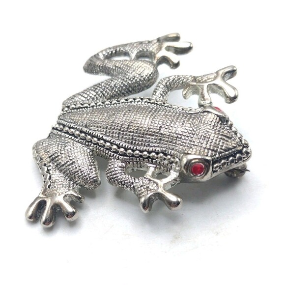 Vintage Ornate Silver Tone Frog Brooch Pin Red Eye Statement 2.75" 23g Cute Gift - Picture 2 of 9